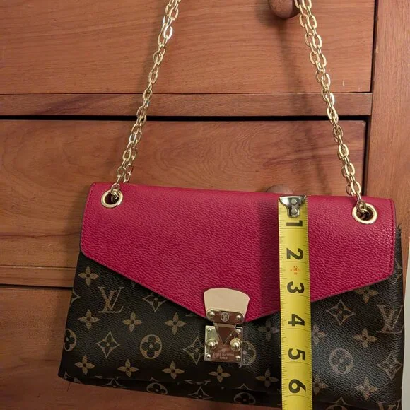 LV Monogram-style bag - Picture 6 of 6